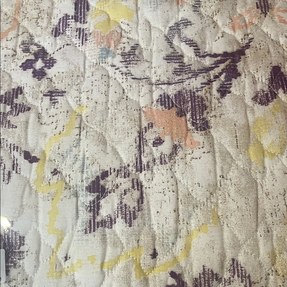 Gloria Vanderbilt Quilt Set - Purple and Yellow NO OFFER Please
